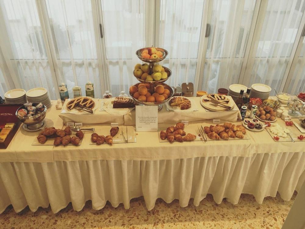 Hotel Maarea Milano Marittima Luaran gambar