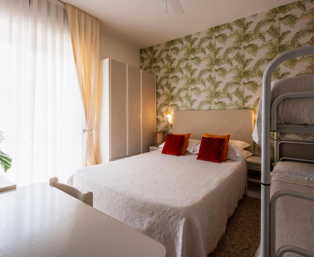 Hotel Maarea Milano Marittima Luaran gambar