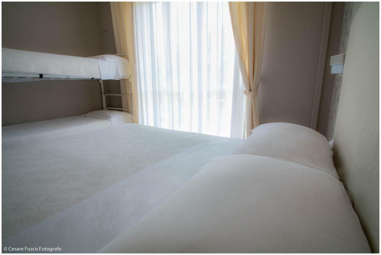 Hotel Maarea Milano Marittima Luaran gambar