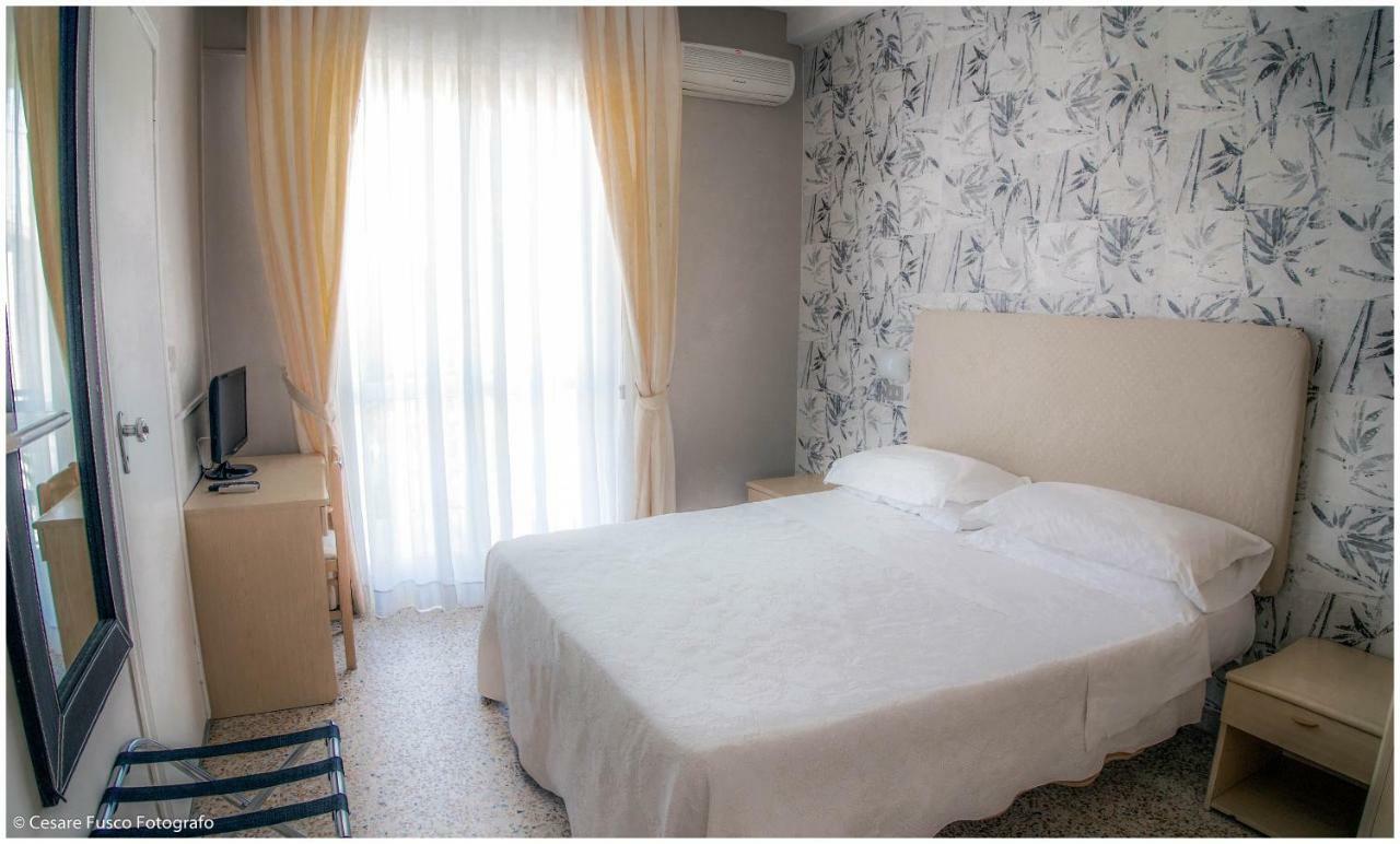 Hotel Maarea Milano Marittima Luaran gambar